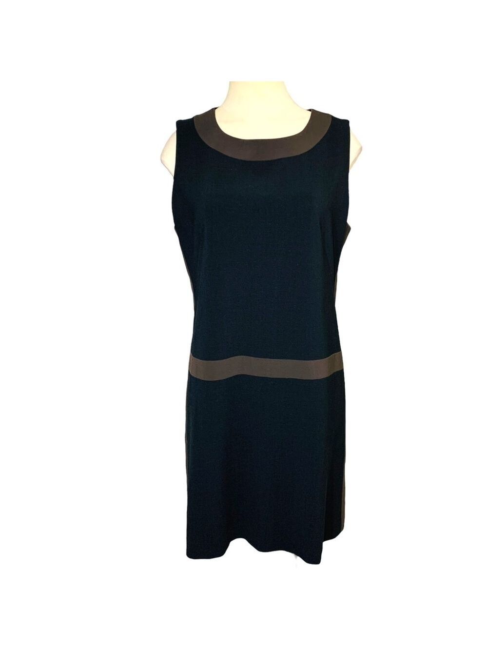 Teenflo Black Sleeveless Midi Dress Sz 10 Classic Minimalist Career